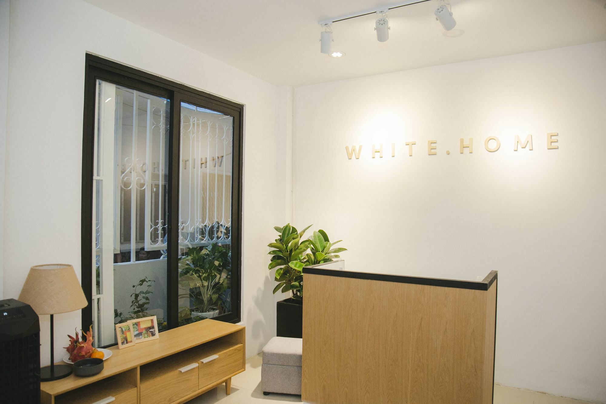 White Home โฮจิมินห์ซิตี้ ภายนอก รูปภาพ