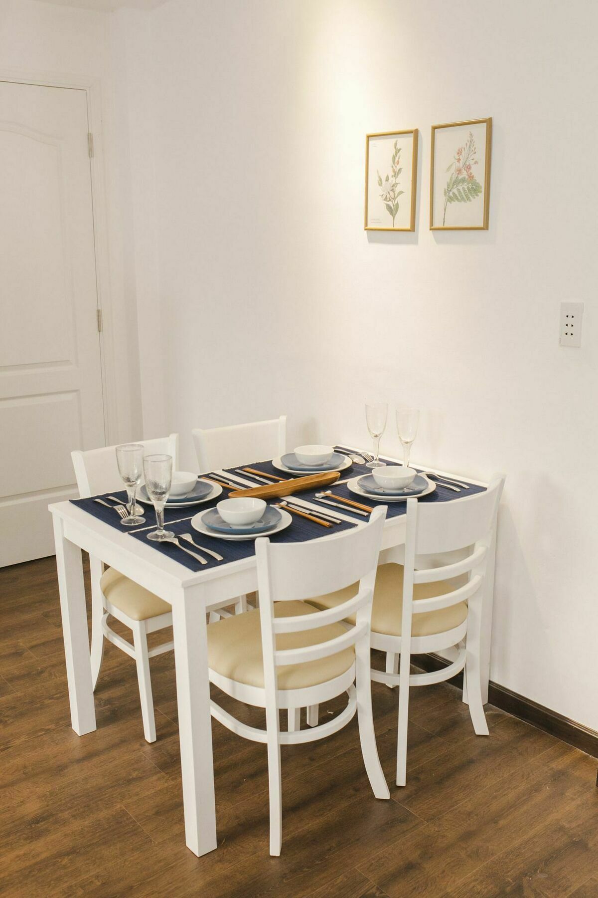 White Home โฮจิมินห์ซิตี้ ภายนอก รูปภาพ