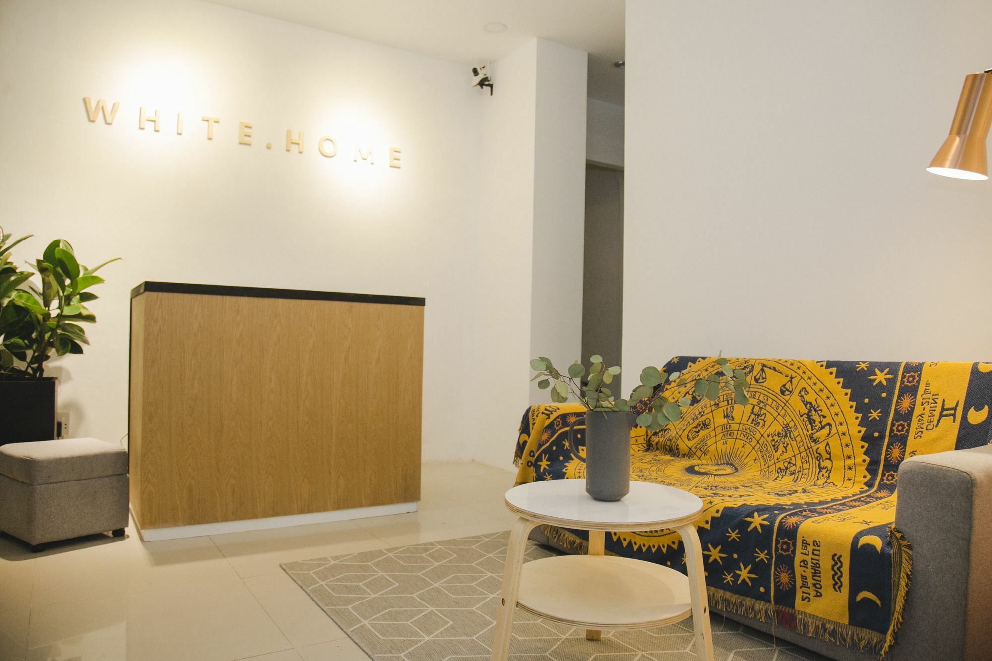 White Home โฮจิมินห์ซิตี้ ภายนอก รูปภาพ